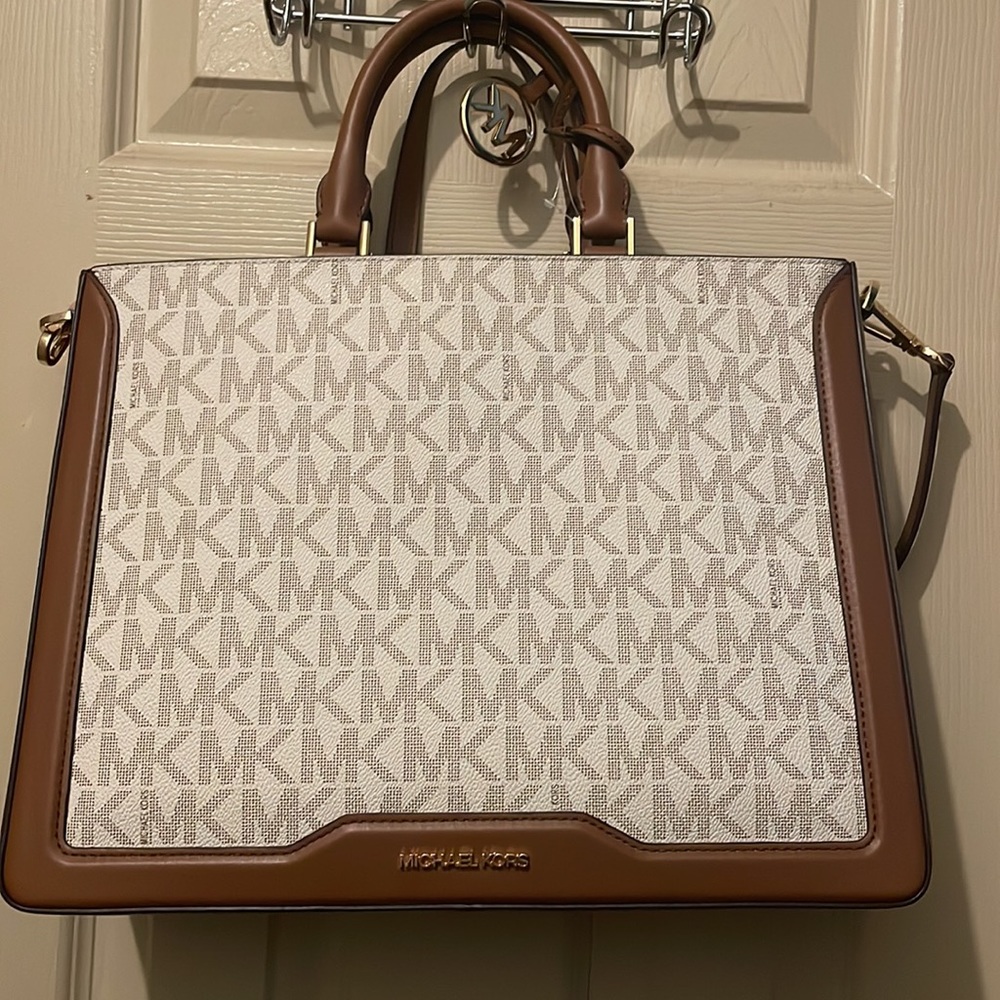 Michael Kors Jessie Tote